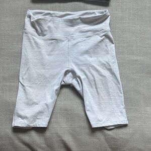 Outdoor Voices bike shorts size Small